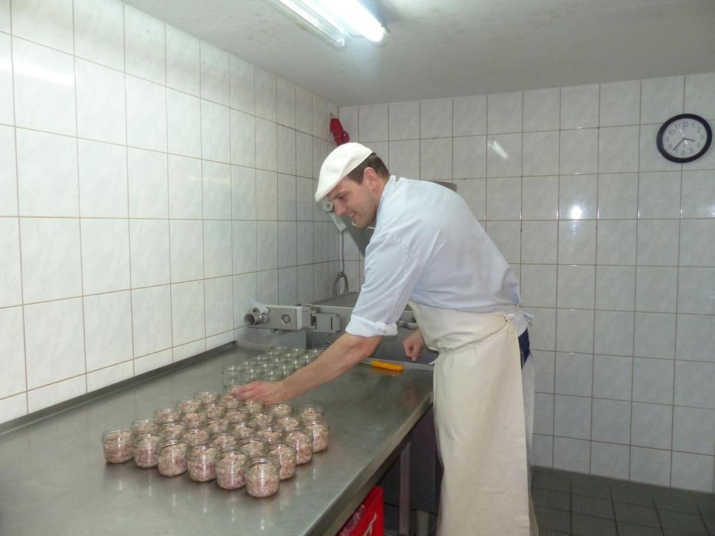 Hotel Friedchen Mit Eigener Fleischerei Artern Εξωτερικό φωτογραφία