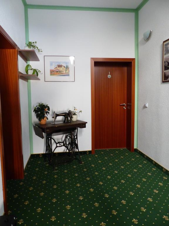 Hotel Friedchen Mit Eigener Fleischerei Artern Εξωτερικό φωτογραφία